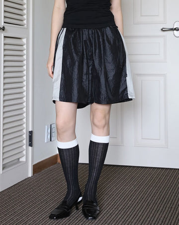 Ain string color matching short pants